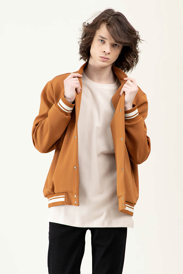 Ветровка короткая длина